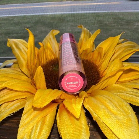 Jeffree Star NIB Supreme Full Pigment Lip Gloss Mannequin Full Size - Picture 4 of 5